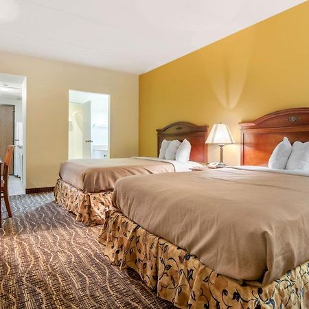 Likehome Extended Stay Hotel วอร์เนอร์ โรบินส์ ภายนอก รูปภาพ